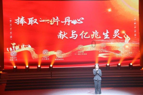 冬日暖阳让寒冬不冷!日照安利志愿者给帮扶儿童送去新年礼物